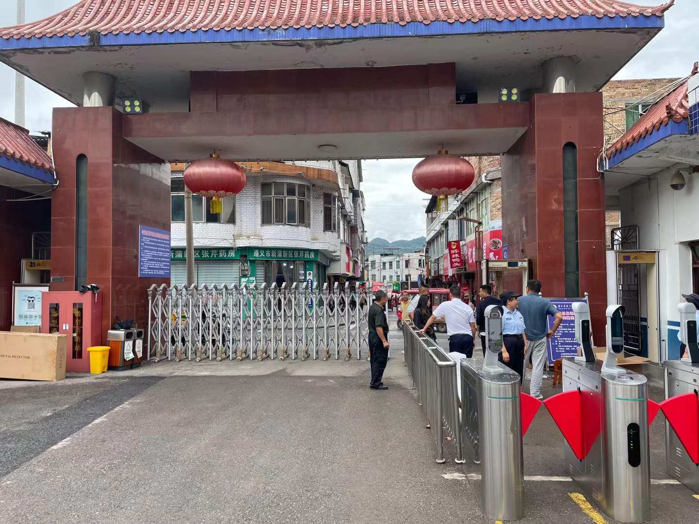 2023年9月  遵义市第十四中学安装现场