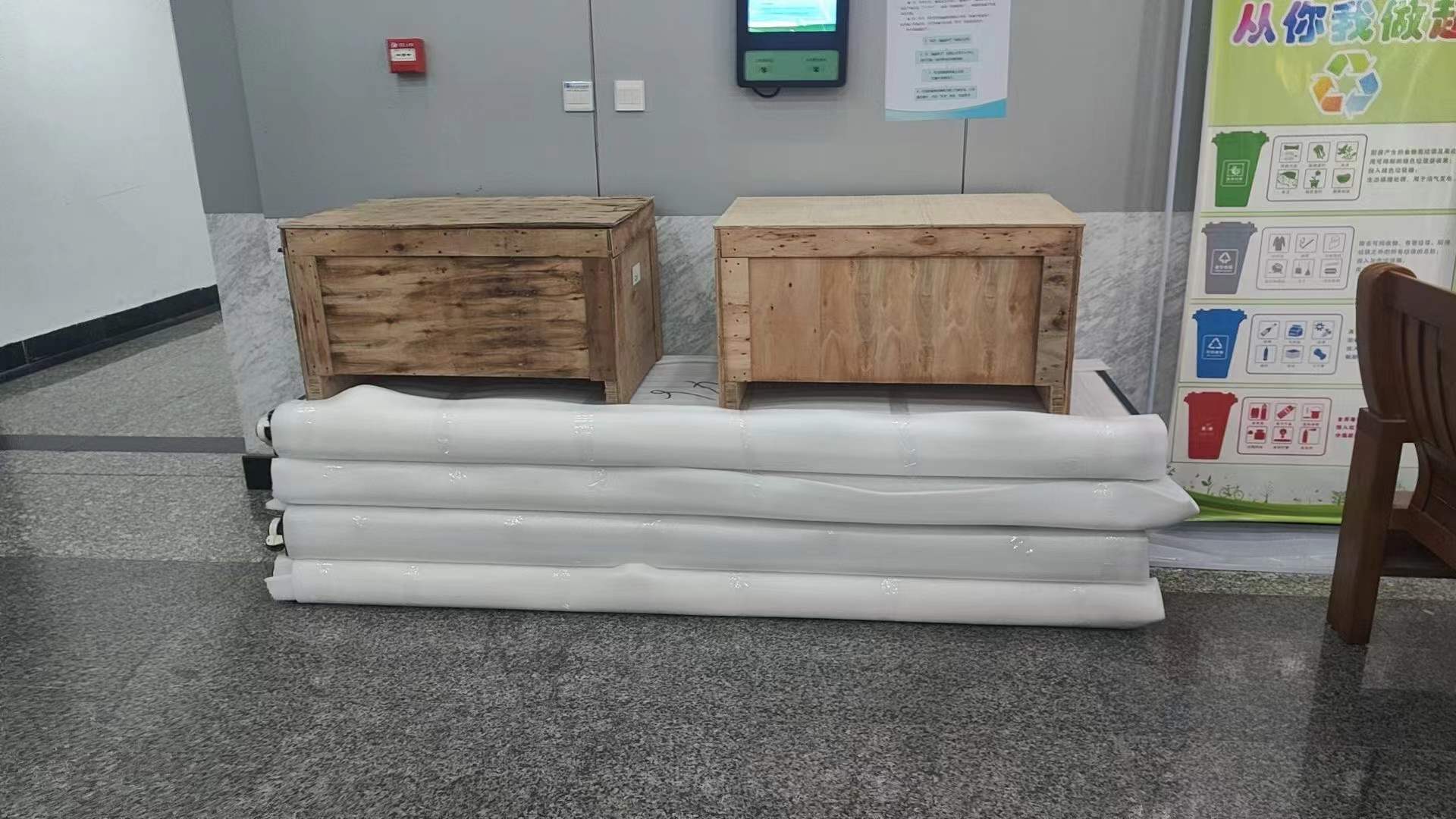 2023年12月    各大高校考研安检现场