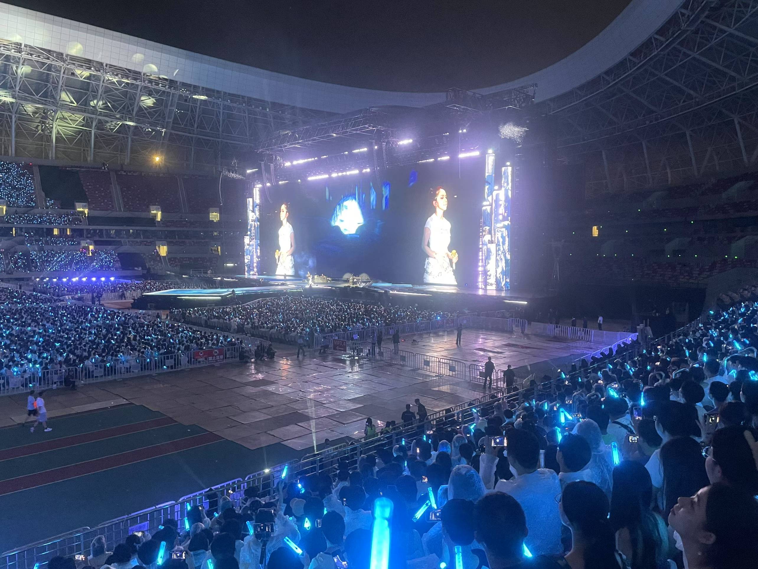 2025年 8月赣州奥体新场馆邓紫棋演唱会大型活动，安装检验完成